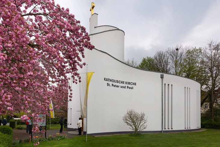 Feierte silbernes Jubiläum: Die Kirche St. Peter und Paul in Markkleeberg. © Bernhard Weiss/Druckhaus Borna